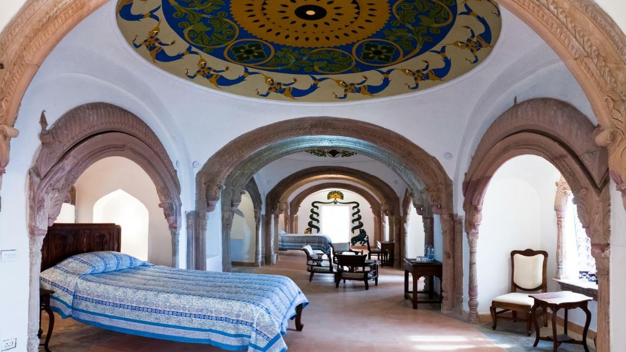 Neemrana's - Palace होटल